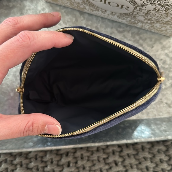 BNIB Dior Cosmetics Pouch - Picture 9 of 9